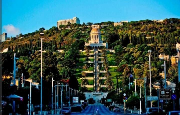 Magical Apartment Close To The Baha'I Gardens ไฮฟา ภายนอก รูปภาพ